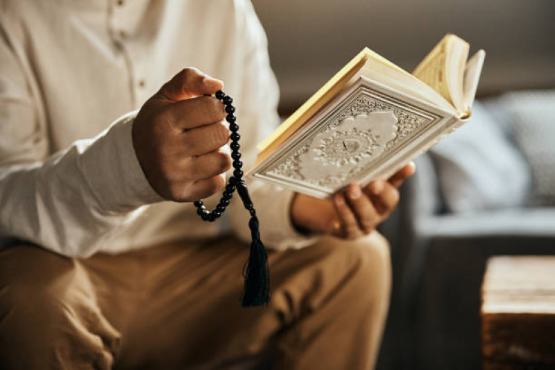 Manfaat dan Bacaan Amalan Dzikir Pagi