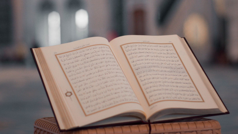 Menghadapi Tantangan Hidup Modern dengan Nilai Islam