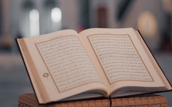 Menghadapi Tantangan Hidup Modern dengan Nilai Islam