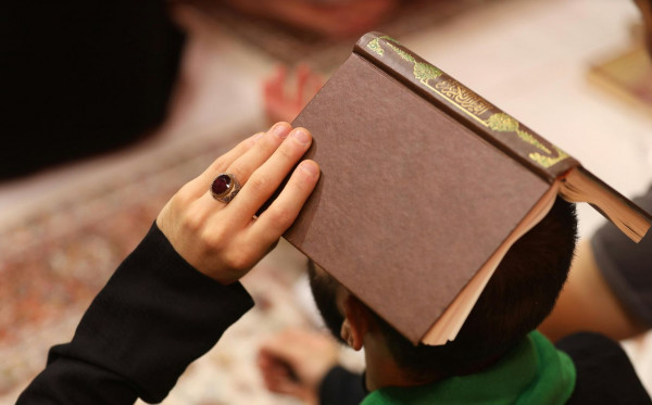 Nilai Islam di Tengah Krisis Moral